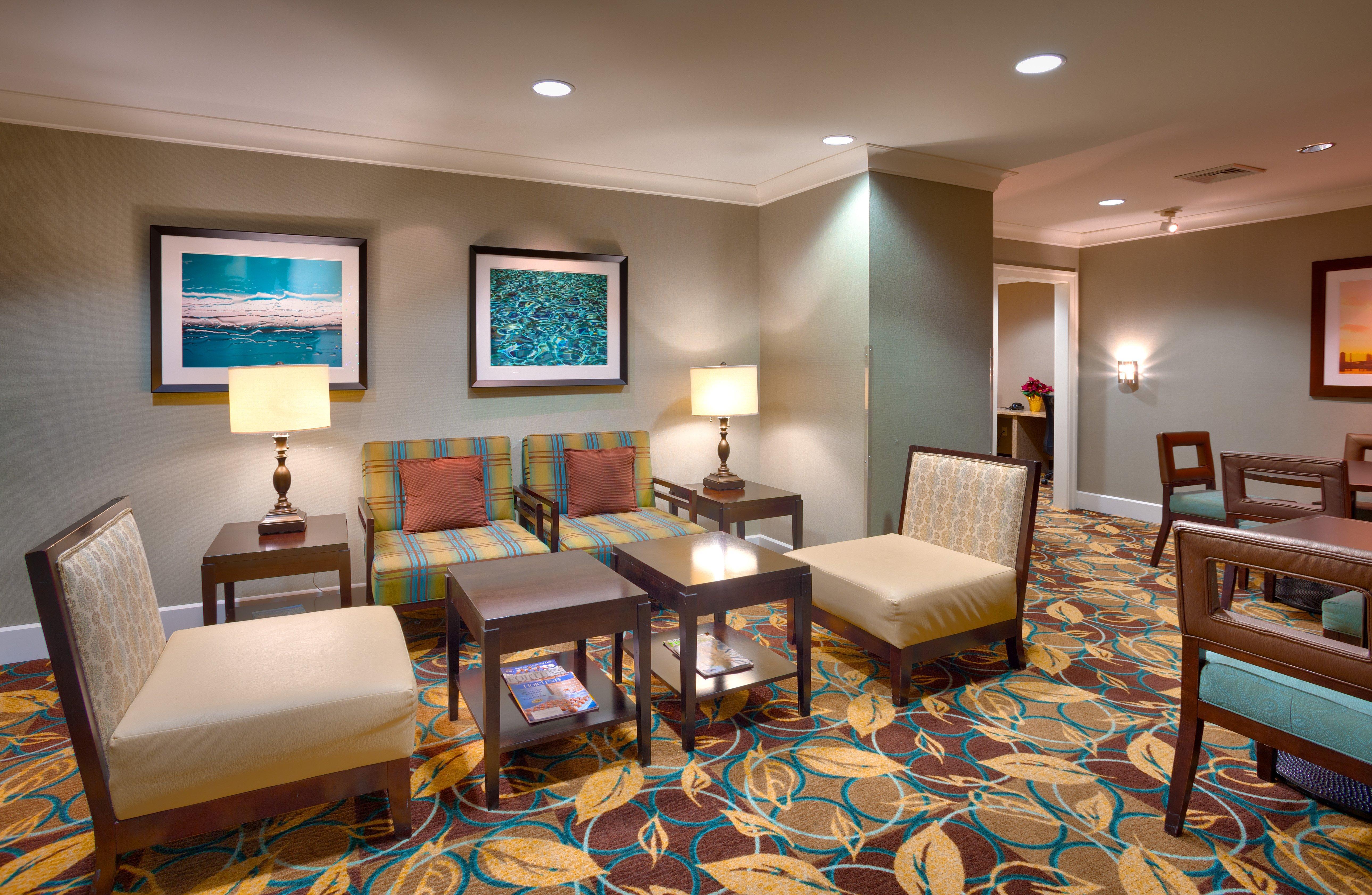 Staybridge Suites Peoria Downtown By Ihg Buitenkant foto